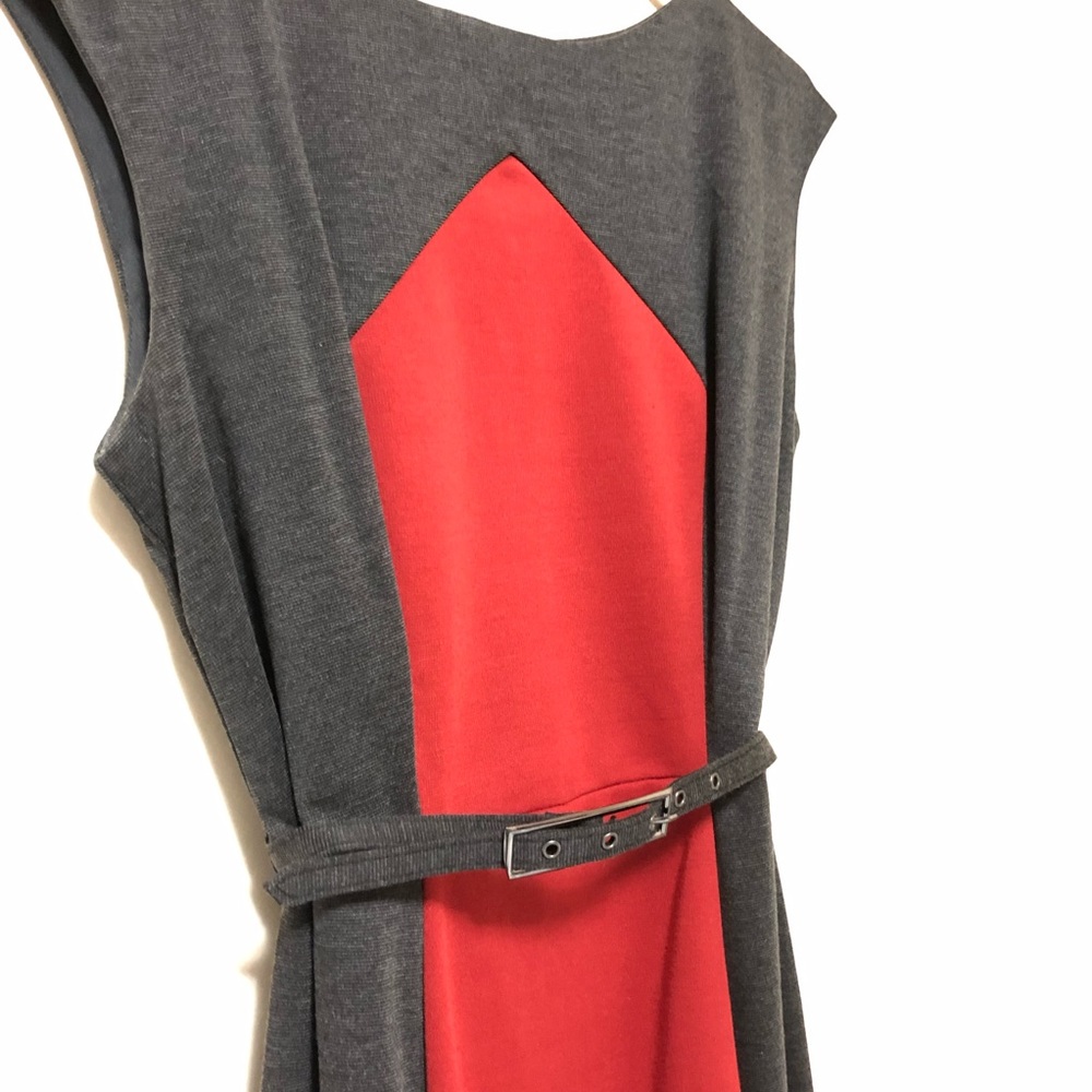 Charcoal gray and rust red color block shift dress